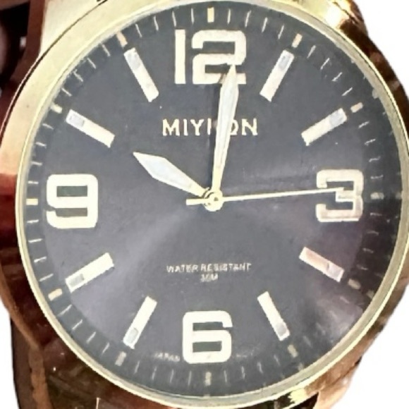 Miykon Water Resistant Watch New - Picture 3 of 4